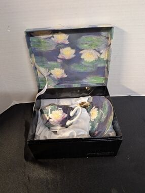New Claude Monet Water Lillies Tea Cup Saucer Spoon McIntosh Boxed  Gift  Set